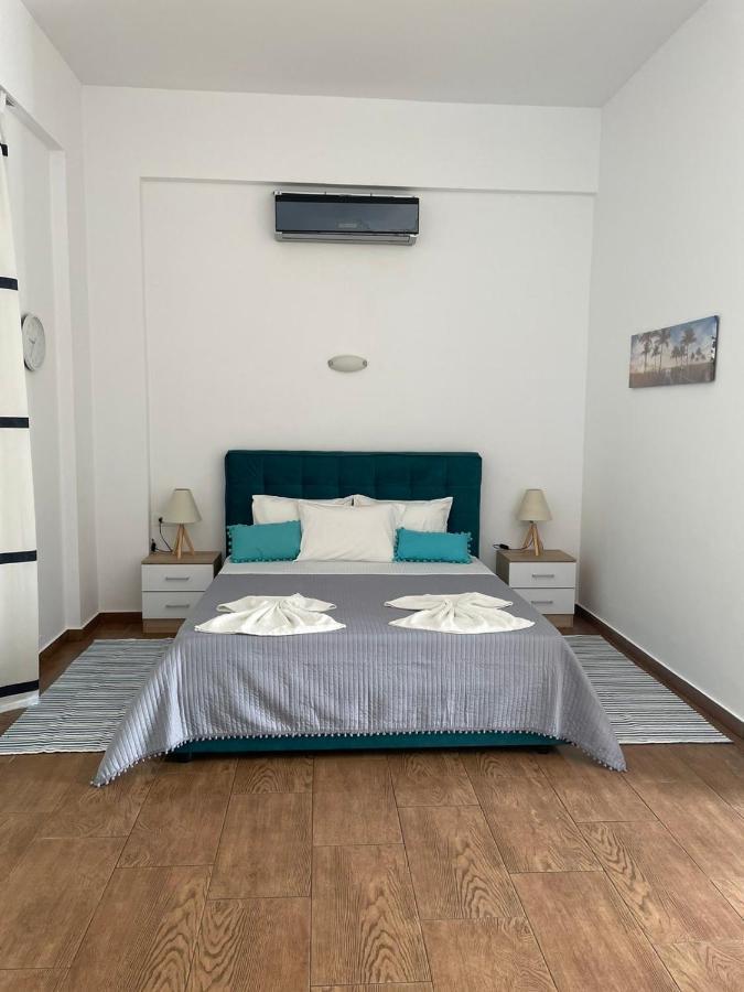 Grande Blue Suites With Private Bay 阿彻奇洛斯 外观 照片